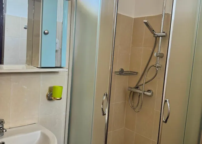 Garden Of Eden Apartamento Tale