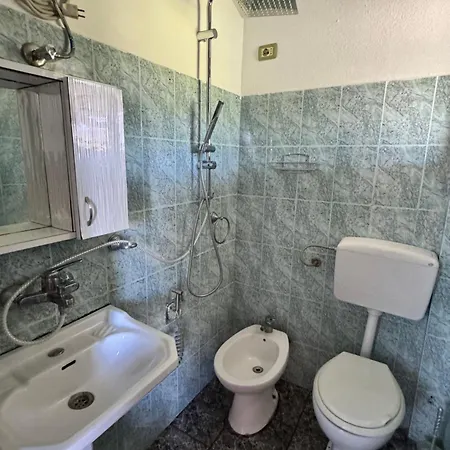 Garden Of Eden Apartment